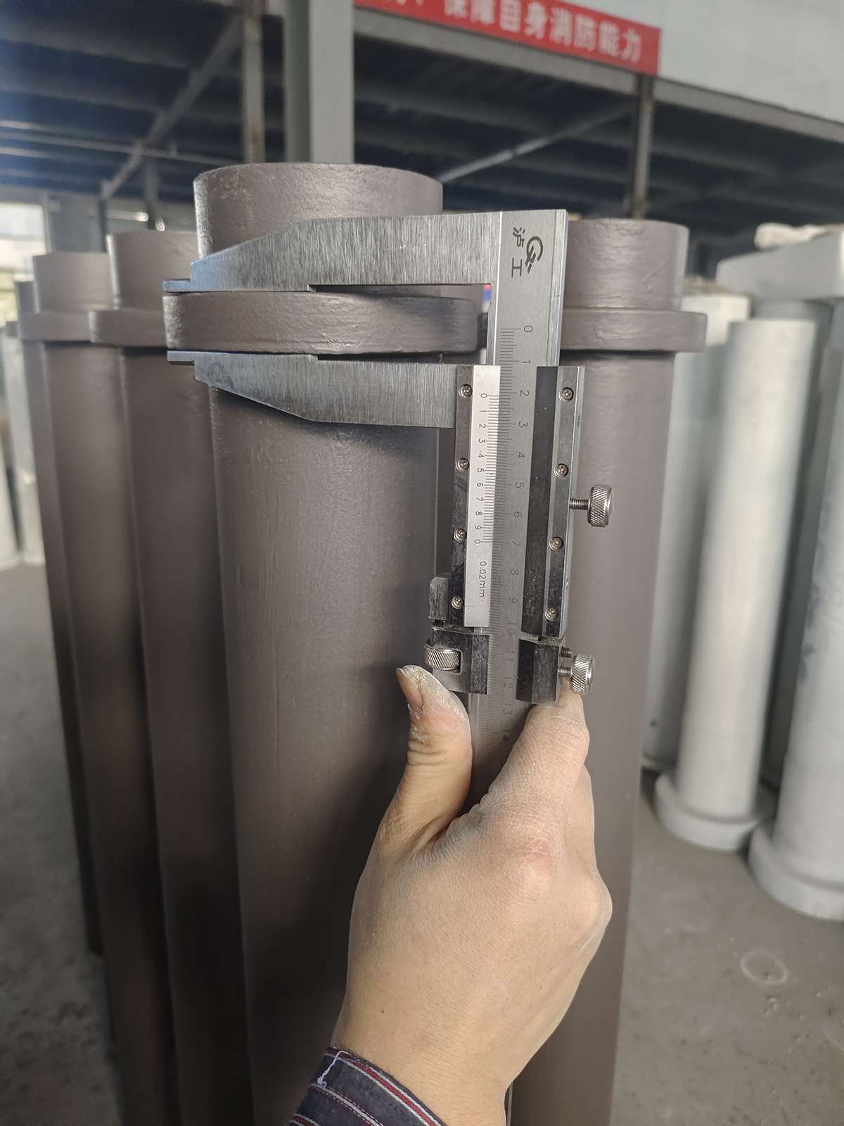 Si3N4 Bond SiC (NSiC) Riser And Stalk Tube For Low Pressure Die Casting Industry